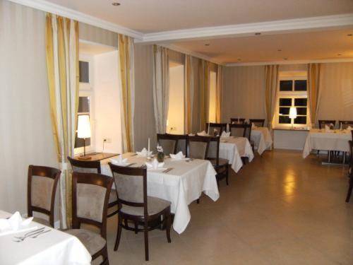 Hotel Restaurant Oelmuehle 란스툴 외부 사진